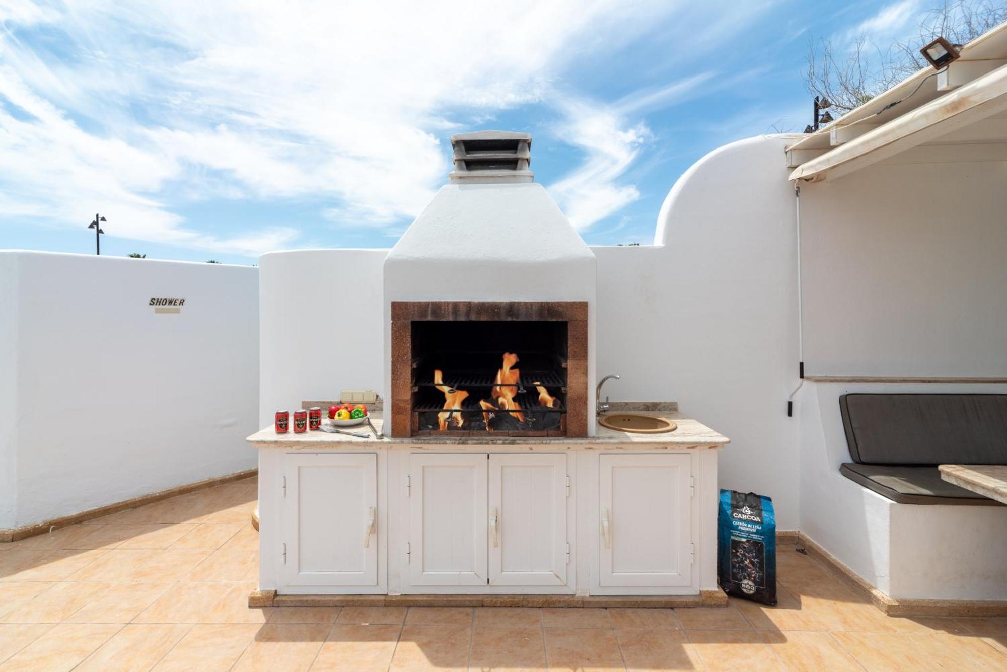 פלאיה בלנקה Villa Michelle - Lh114 By Villas Now Ltd מראה חיצוני תמונה