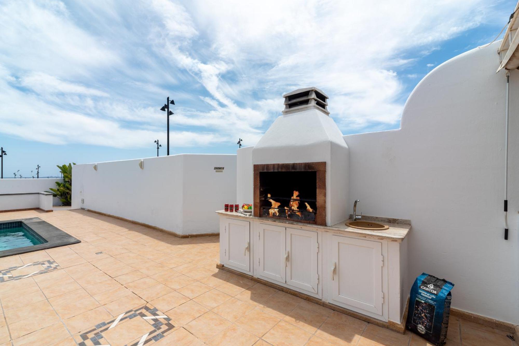 פלאיה בלנקה Villa Michelle - Lh114 By Villas Now Ltd מראה חיצוני תמונה