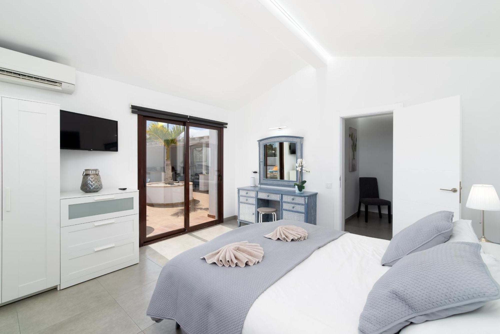 פלאיה בלנקה Villa Michelle - Lh114 By Villas Now Ltd מראה חיצוני תמונה